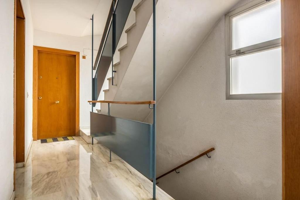 Apartamento Ronda De Triana 45 Siviglia Esterno foto