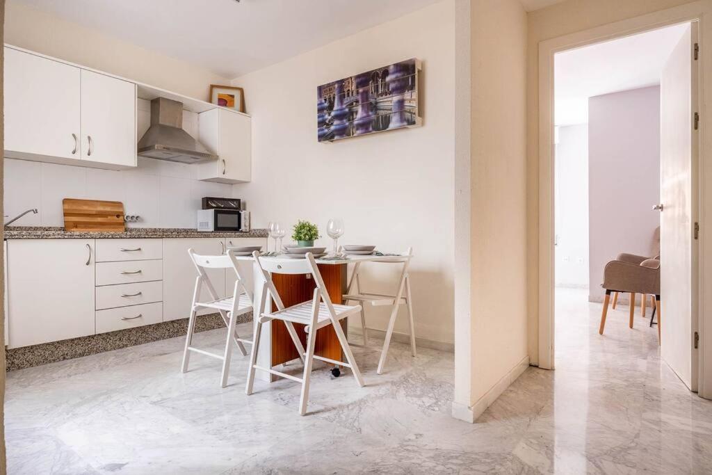 Apartamento Ronda De Triana 45 Siviglia Esterno foto