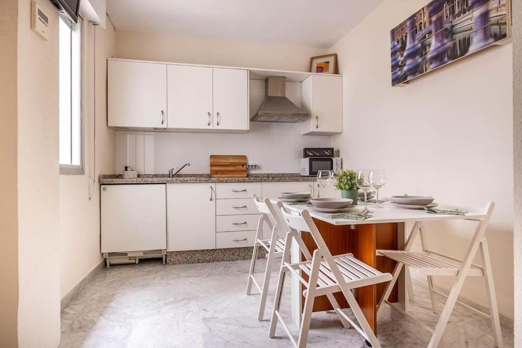 Apartamento Ronda De Triana 45 Siviglia Esterno foto