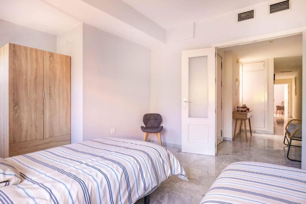 Apartamento Ronda De Triana 45 Siviglia Esterno foto