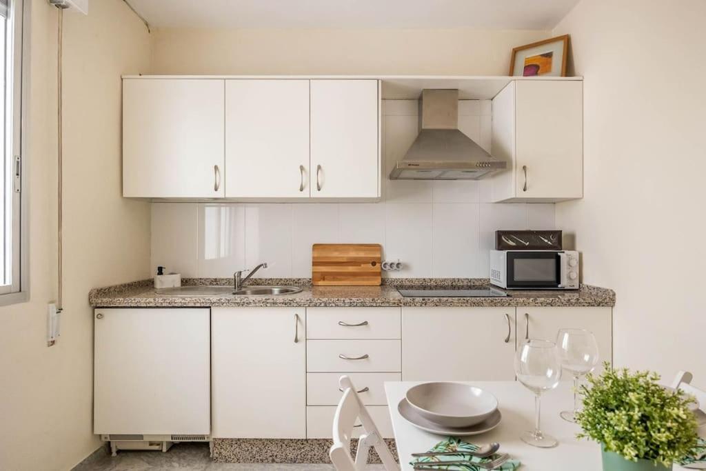 Apartamento Ronda De Triana 45 Siviglia Esterno foto