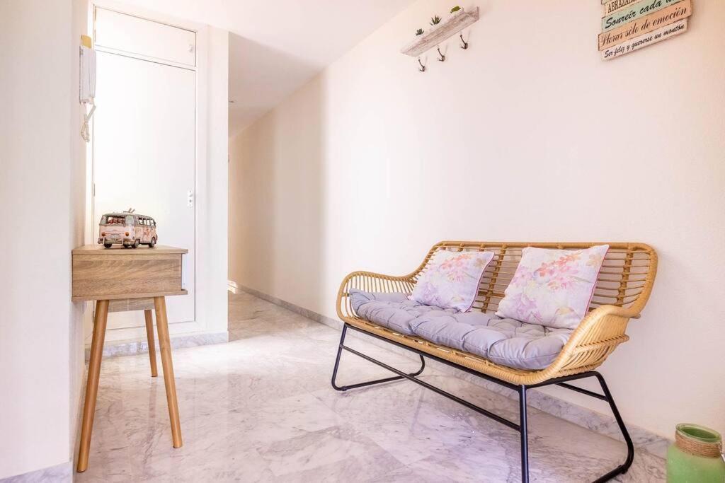 Apartamento Ronda De Triana 45 Siviglia Esterno foto